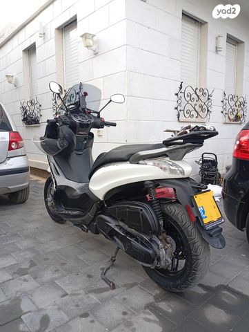 מודעת רכב פיאג'ו בוורלי 350