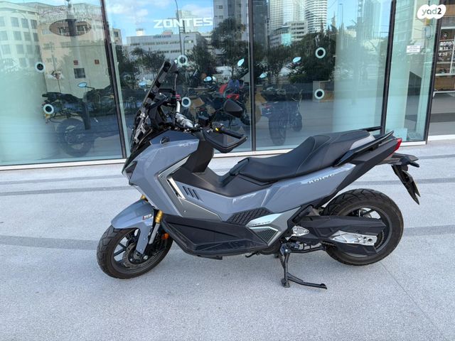 סאן יאנג ADX400