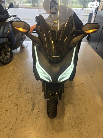 הונדה פורזה 350