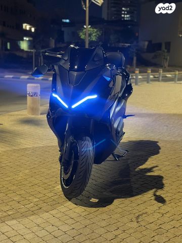 ימאהה T-Max 530