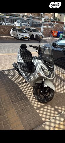 מודעת רכב סאן יאנג ג'וי רייד 125