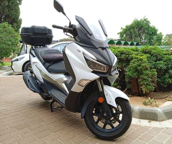 סאן יאנג ג'וי-מקס 250 XI