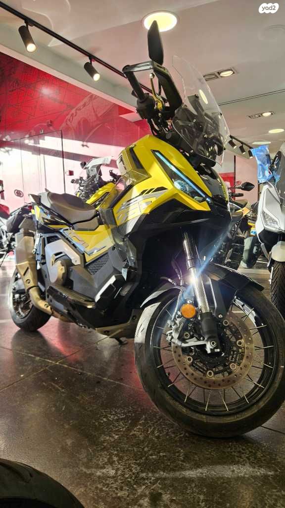 מודעת רכב הונדה X-ADV750