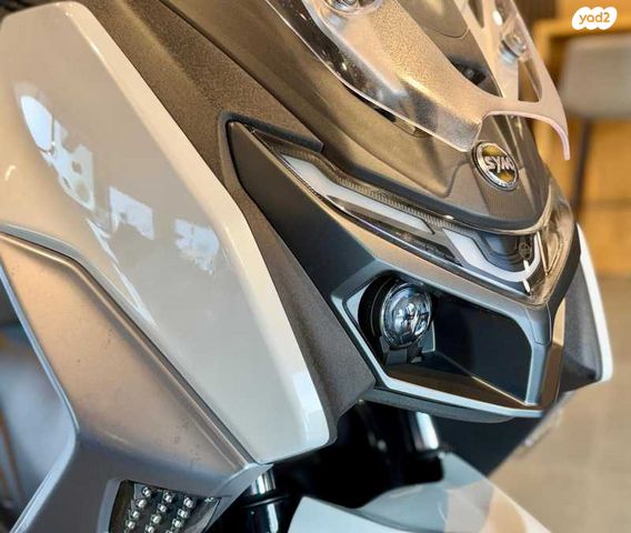 סאן יאנג מקסים 400