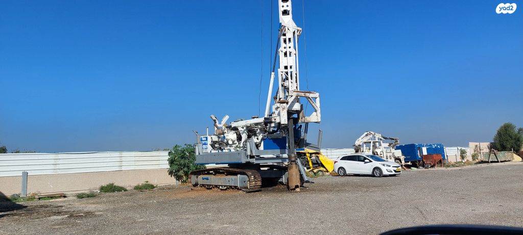 מכונת קידוח