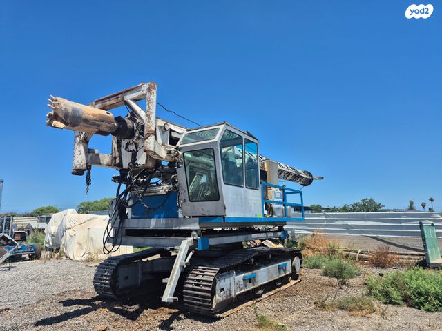 מודעת רכב מכונת קידוח