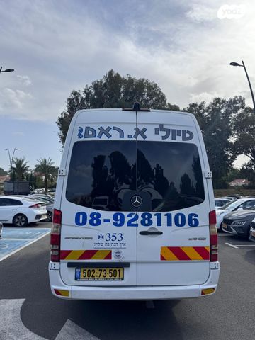 מיניבוסים ורכבי הסעות