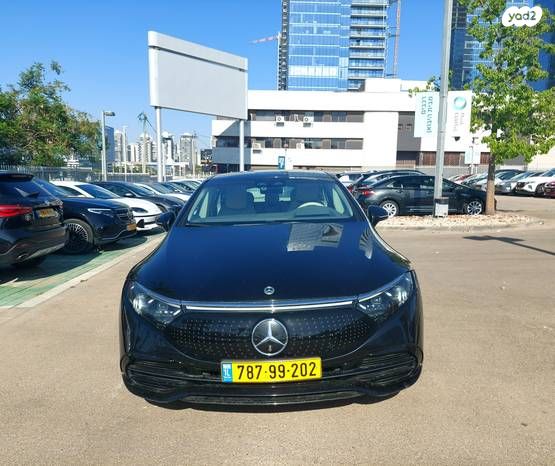 מודעת רכב מרצדס-בנץ EQS