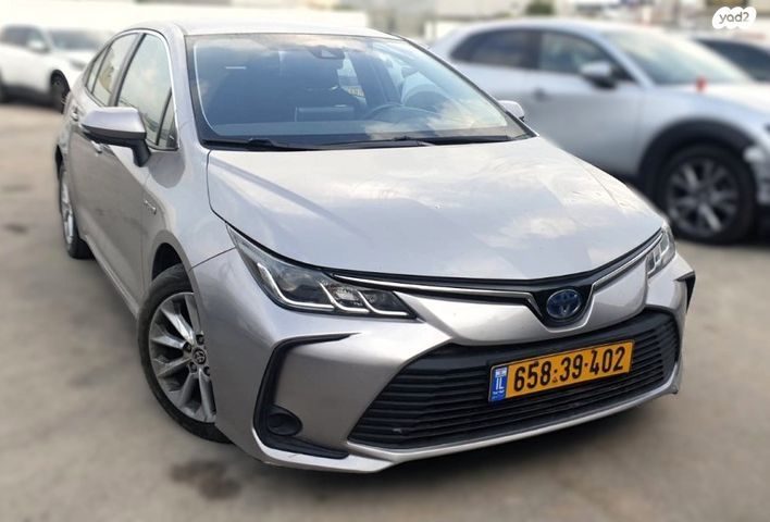 מודעת רכב טויוטה קורולה