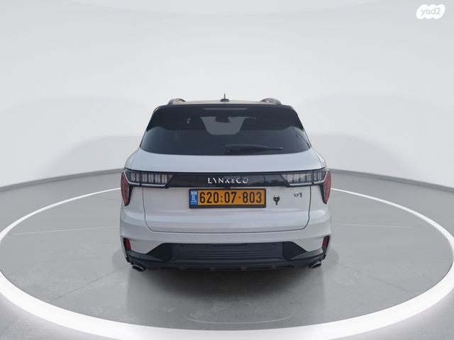 לינק אנד קו 01