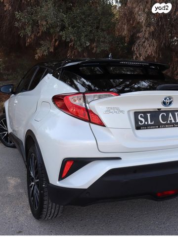 טויוטה C-HR