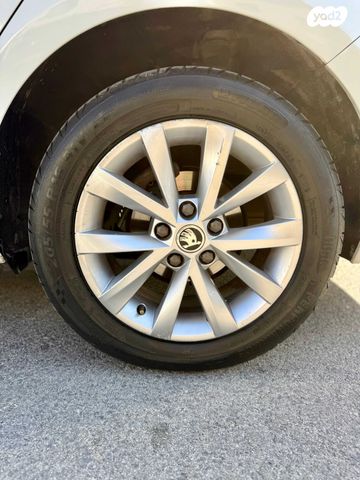 סקודה אוקטביה 