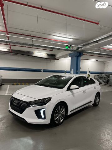 יונדאי איוניק