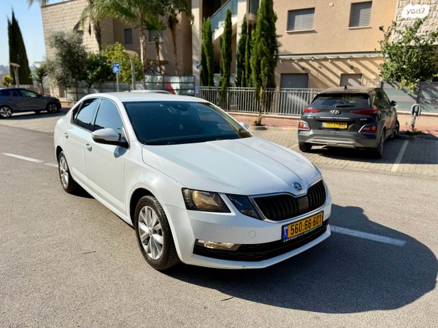 סקודה אוקטביה 