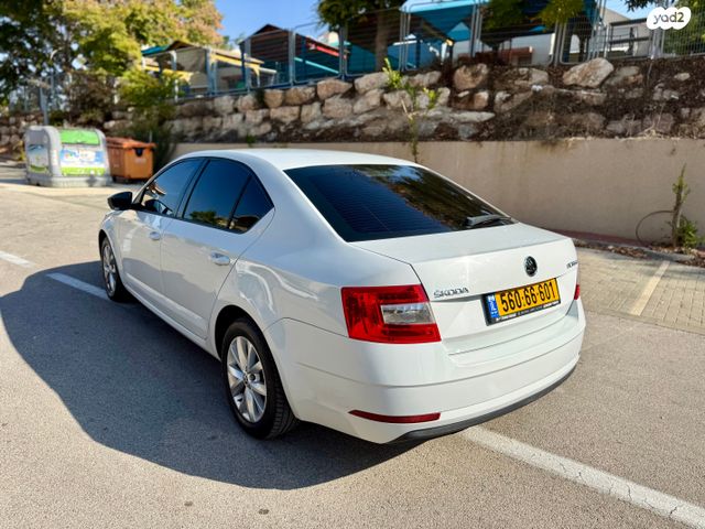 סקודה אוקטביה 