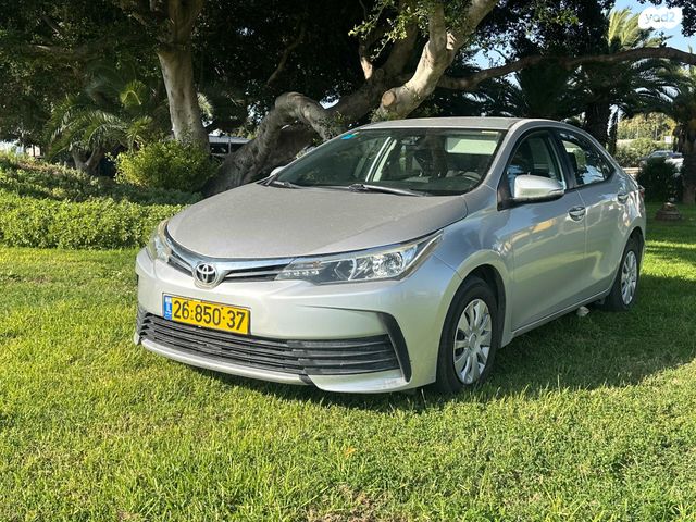 מודעת רכב טויוטה קורולה