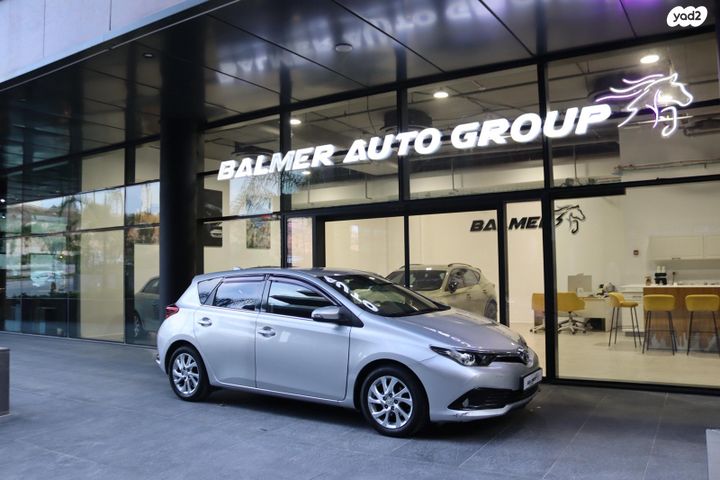 מודעת רכב טויוטה אוריס