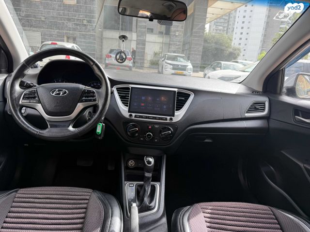 יונדאי אקסנט i25