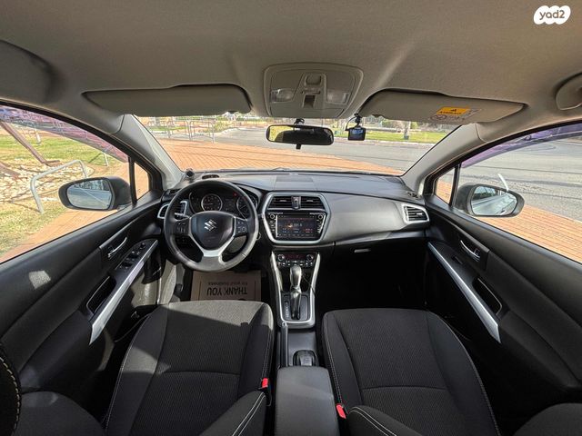 סוזוקי קרוסאובר