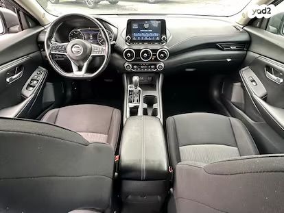 ניסאן סנטרה