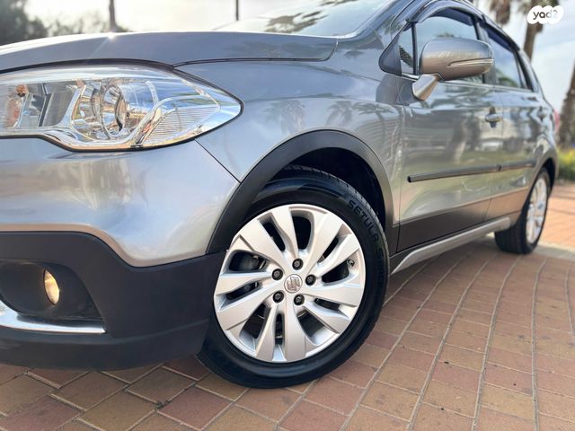 סוזוקי קרוסאובר