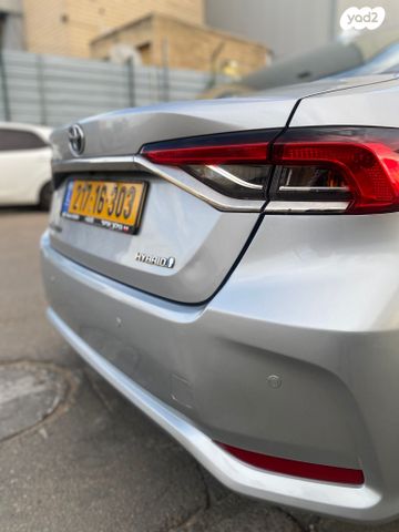 טויוטה קורולה