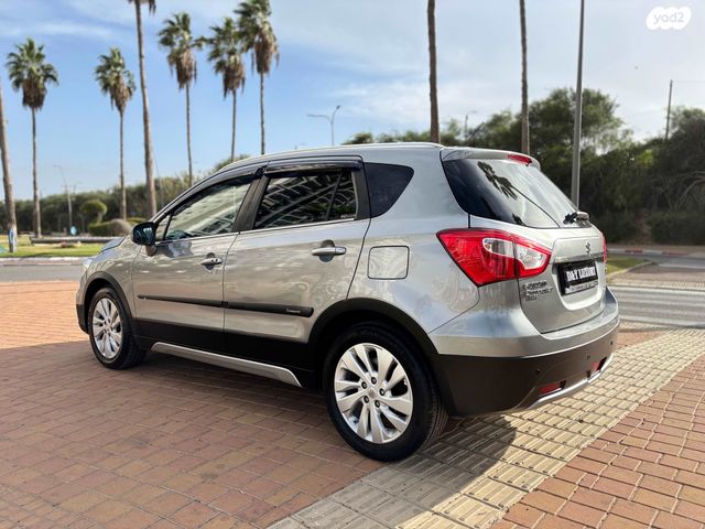 סוזוקי קרוסאובר