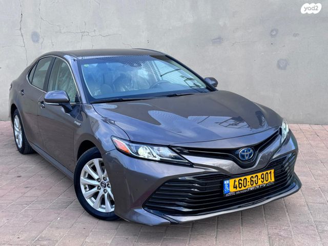 טויוטה קאמרי