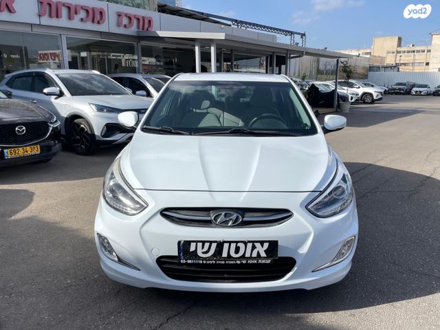 יונדאי אקסנט i25