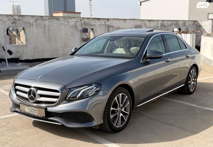 מודעת רכב מרצדס-בנץ E-class