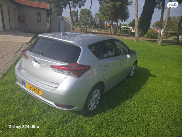 טויוטה אוריס