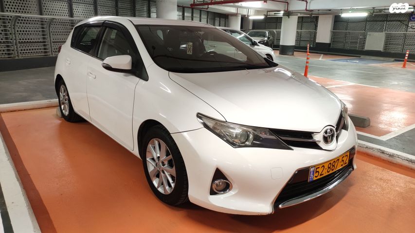 טויוטה אוריס