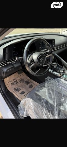 יונדאי אלנטרה