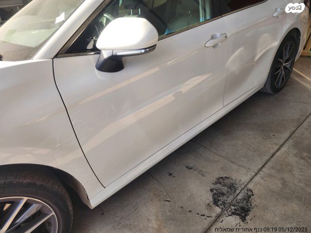 טויוטה קאמרי