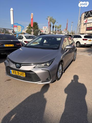 מודעת רכב טויוטה קורולה