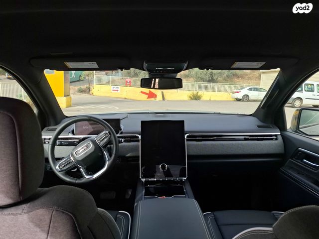 ג'י.אם.סי סיירה EV