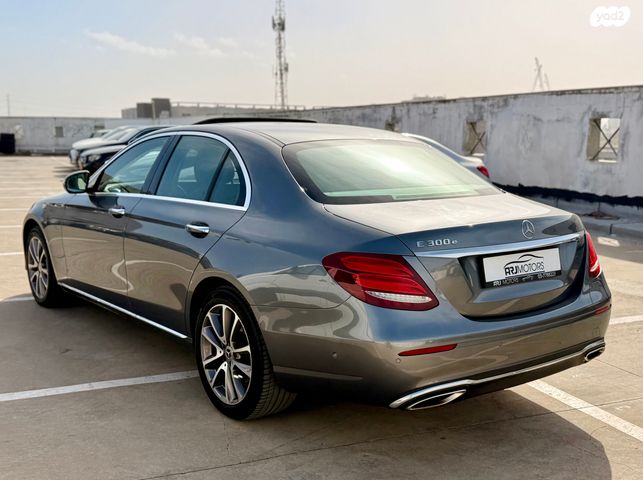 מרצדס-בנץ E-class