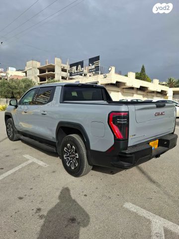 ג'י.אם.סי סיירה EV