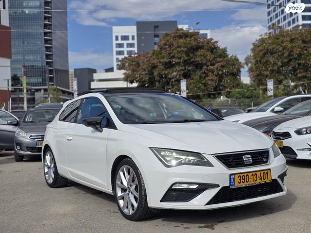 מודעת רכב סיאט לאון