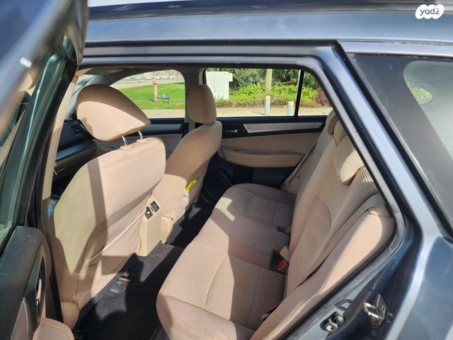 סובארו אאוטבק