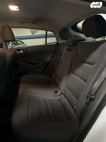 יונדאי איוניק