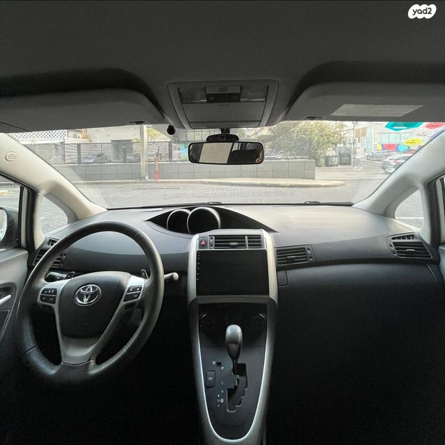 טויוטה ורסו