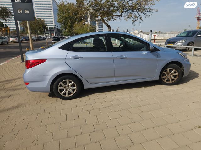 יונדאי אקסנט i25