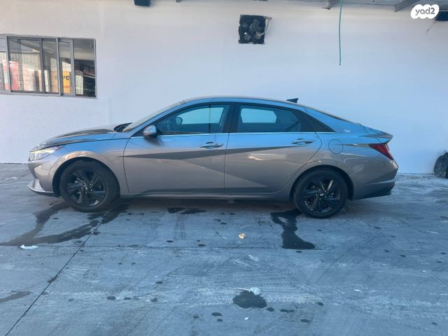 יונדאי אלנטרה