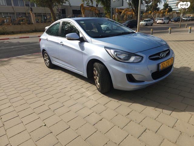 יונדאי אקסנט i25