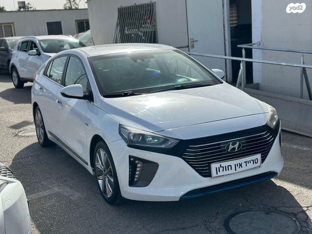 יונדאי איוניק