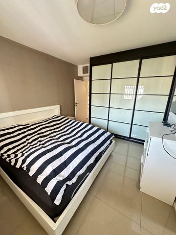 דירה, ד"ר יוחנן בדר 4, מרום נווה, רמת יצחק, רמת גן