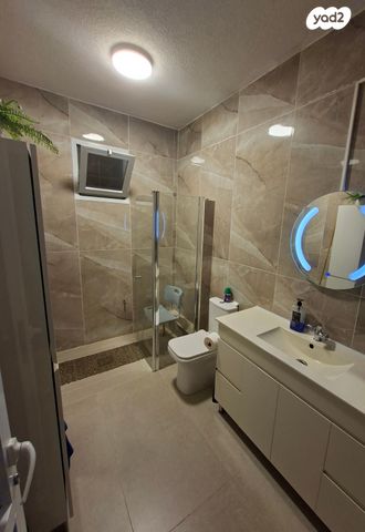 בית פרטי/ קוטג', עוזיהו 9, שפירא, אופקים