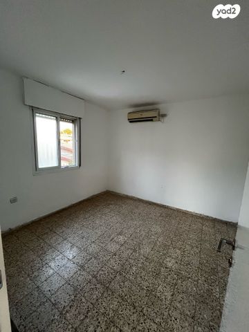 דירה, טיילת נווה 37, נווה, קצרין