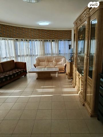 דירה, הציונות 15, רובע הקריה, הסיטי, אשדוד